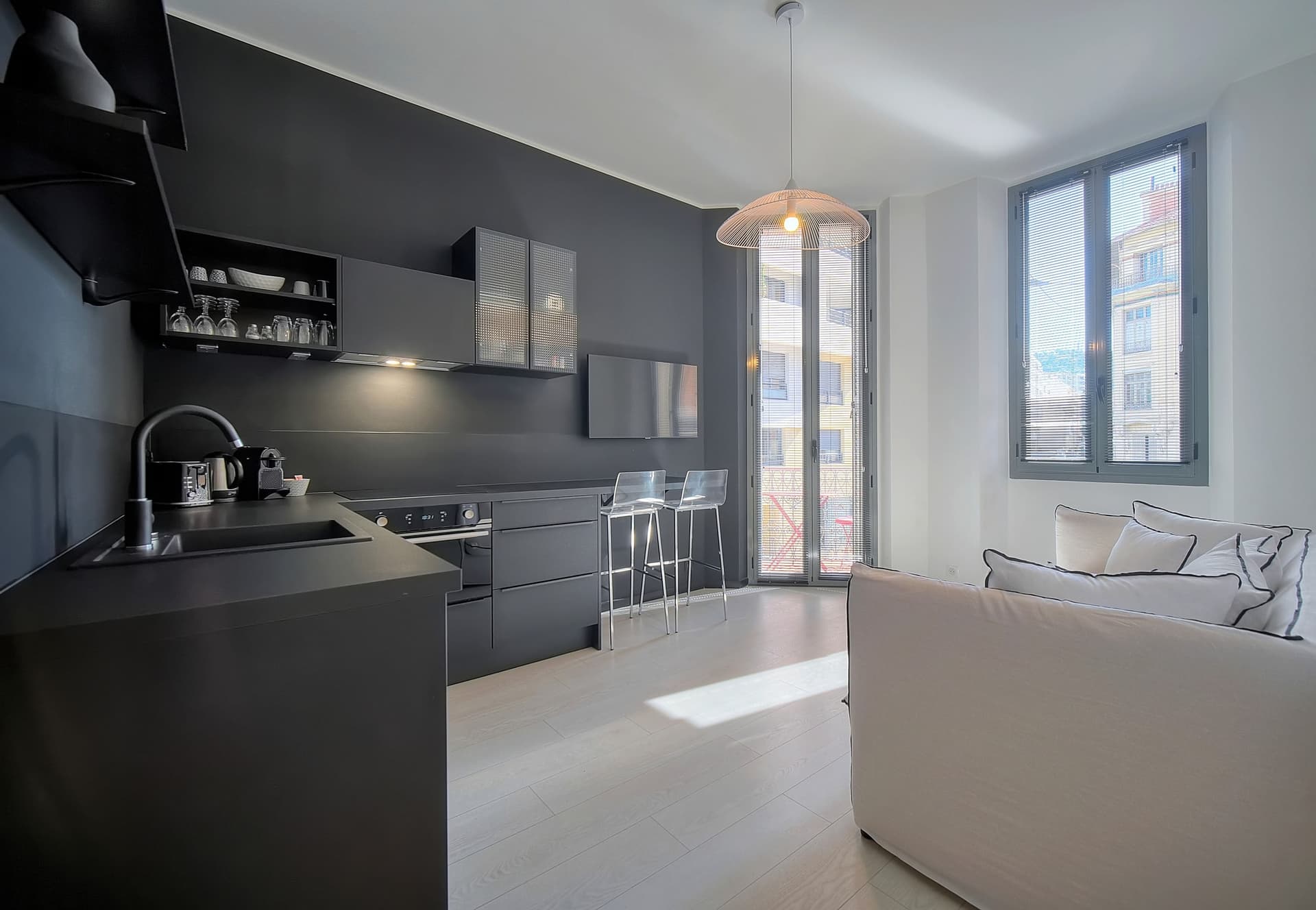 Le Cannois, Appartement 2 chambres avec Canapé lit à Cannes — 1 €