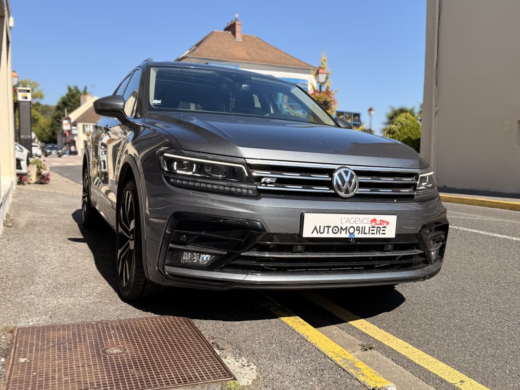 Volkswagen Tiguan Allspace 2.0 TDI 150 R-LINE+Options - 2019 — photo 3