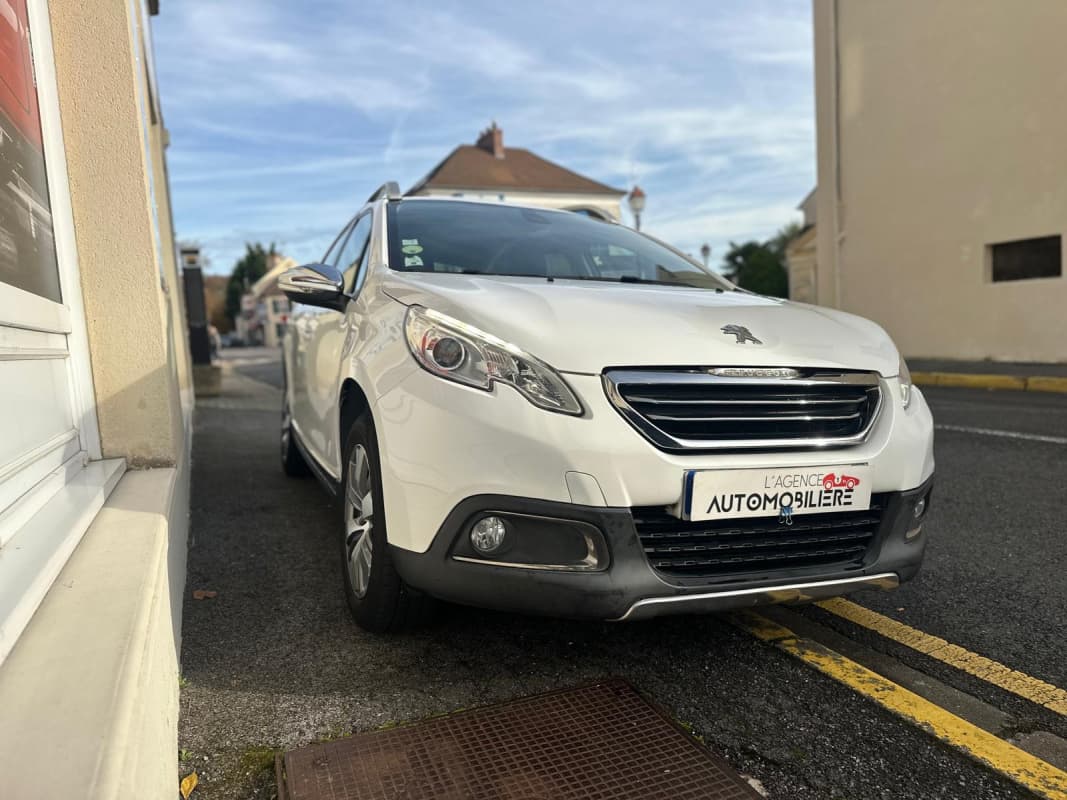 Peugeot 2008 1.6 BLUEHDI 100 S&S ALLURE - 2016 - Diesel - 58000 km — photo 3