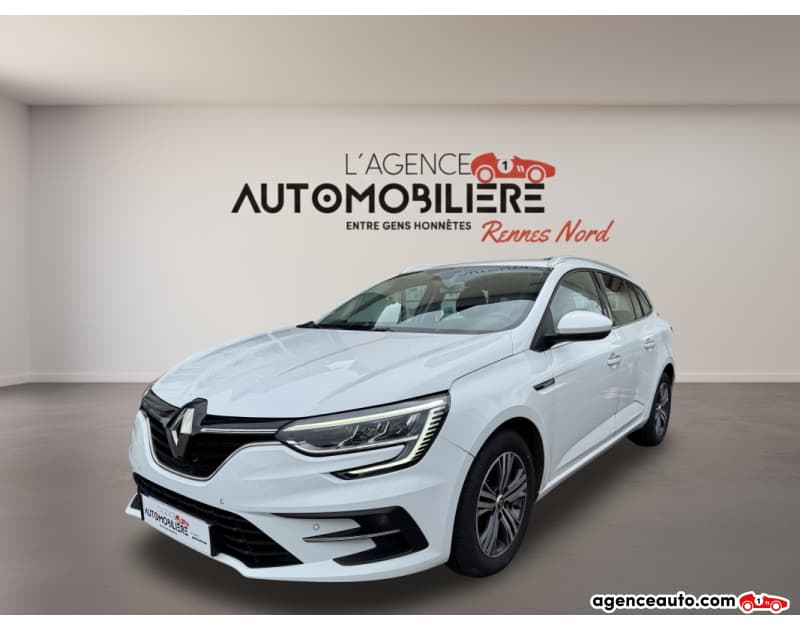 Renault Megane IV ESTATE 1,5 BLUE DCI 115ch EVOLUTION Blanc 2022 à Rennes Nord — 11 390 €