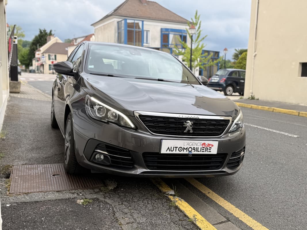 Peugeot 308 BlueHDi 100ch S&S BVM6 - 2020 - 82990 km — photo 3