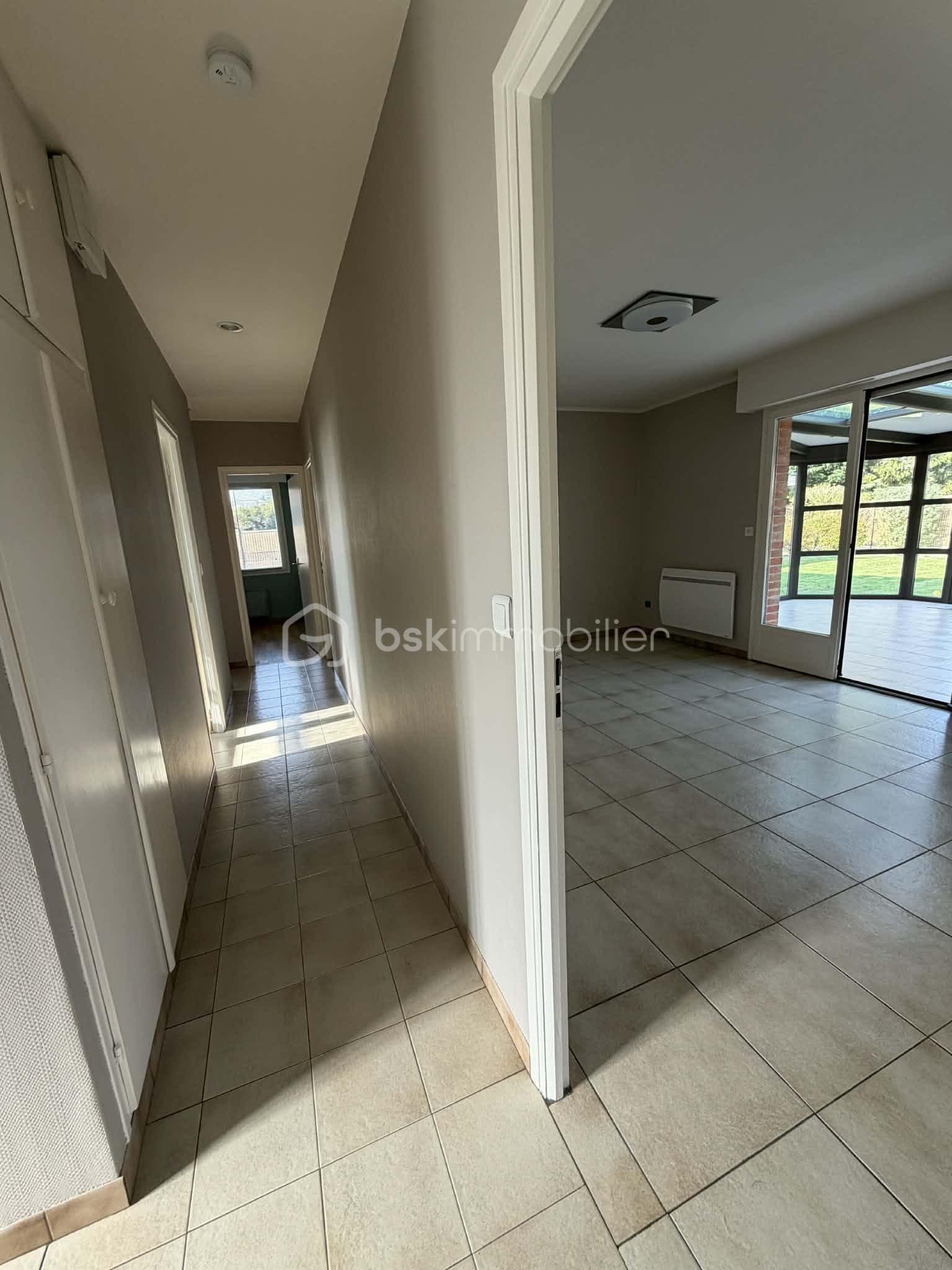 Maison traditionnelle de 110 m² à Leforest - Plain-pied individuel 3 chambres — photo 2