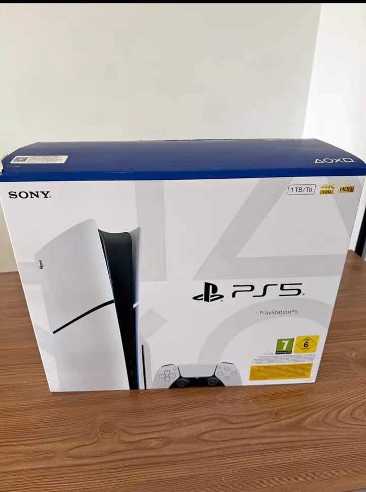 PlayStation 5 à Marseille — 200 €