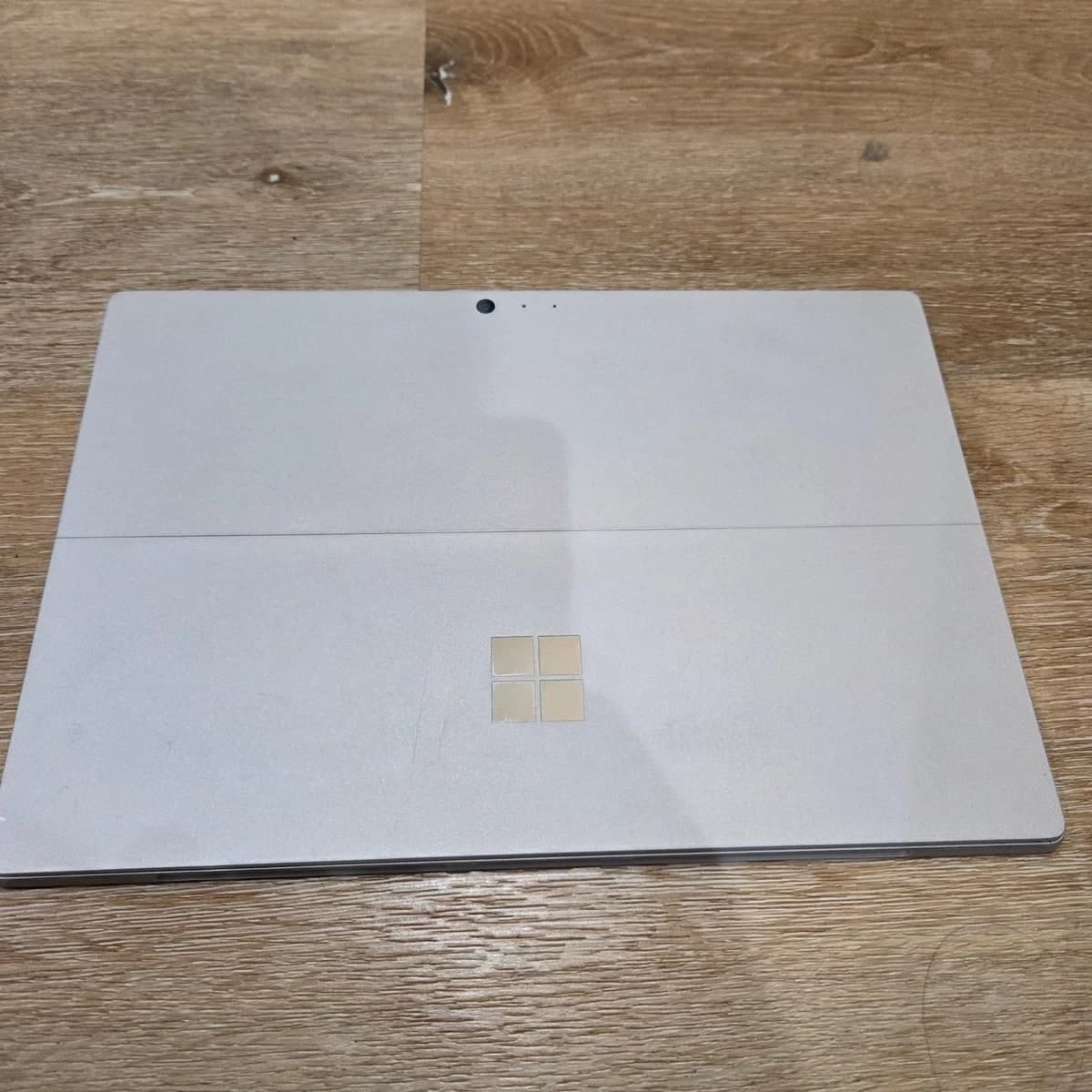 Tablette Microsoft à Grenoble — 360 €