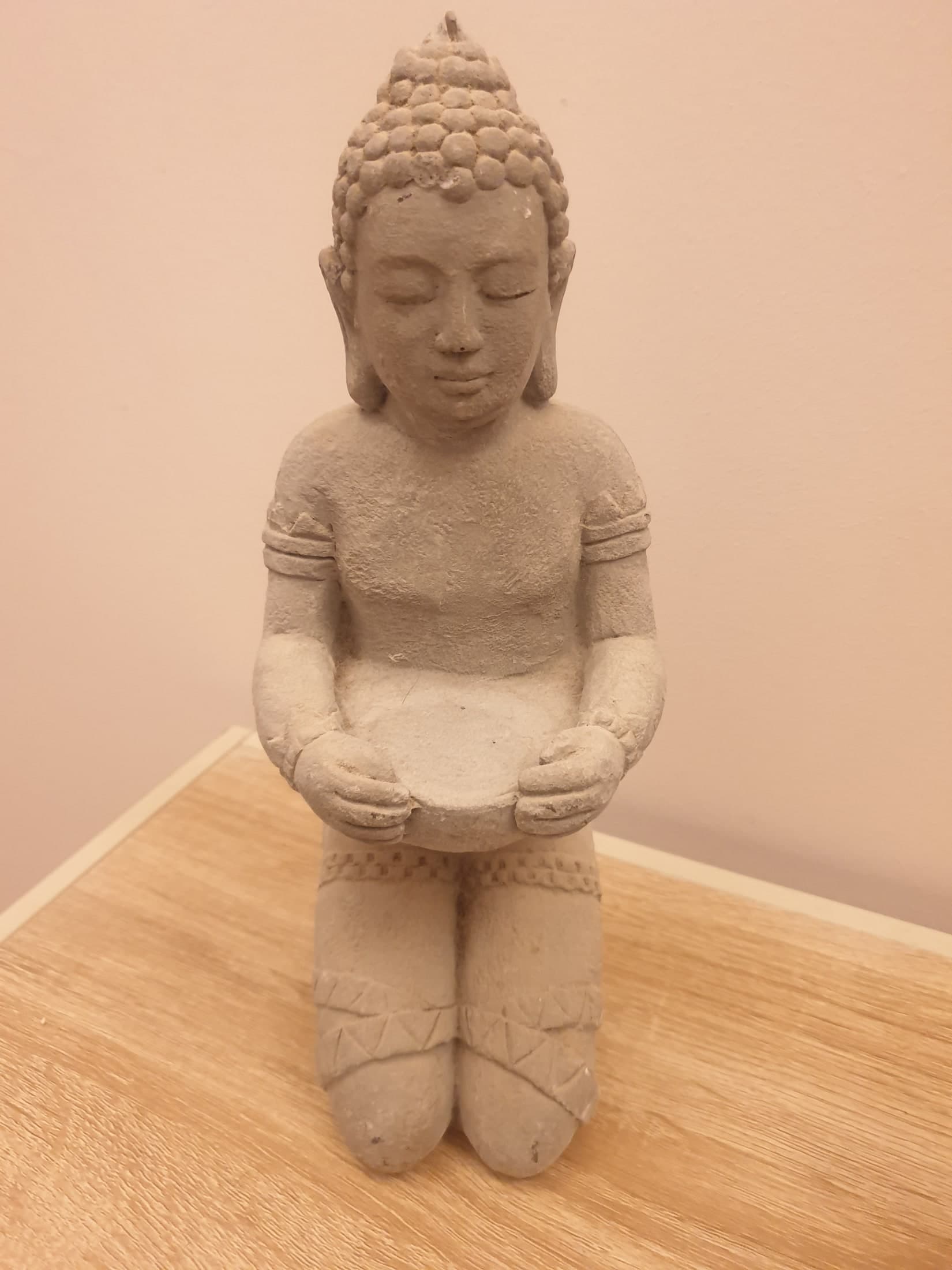 Statue à 89100 sens — 14 €