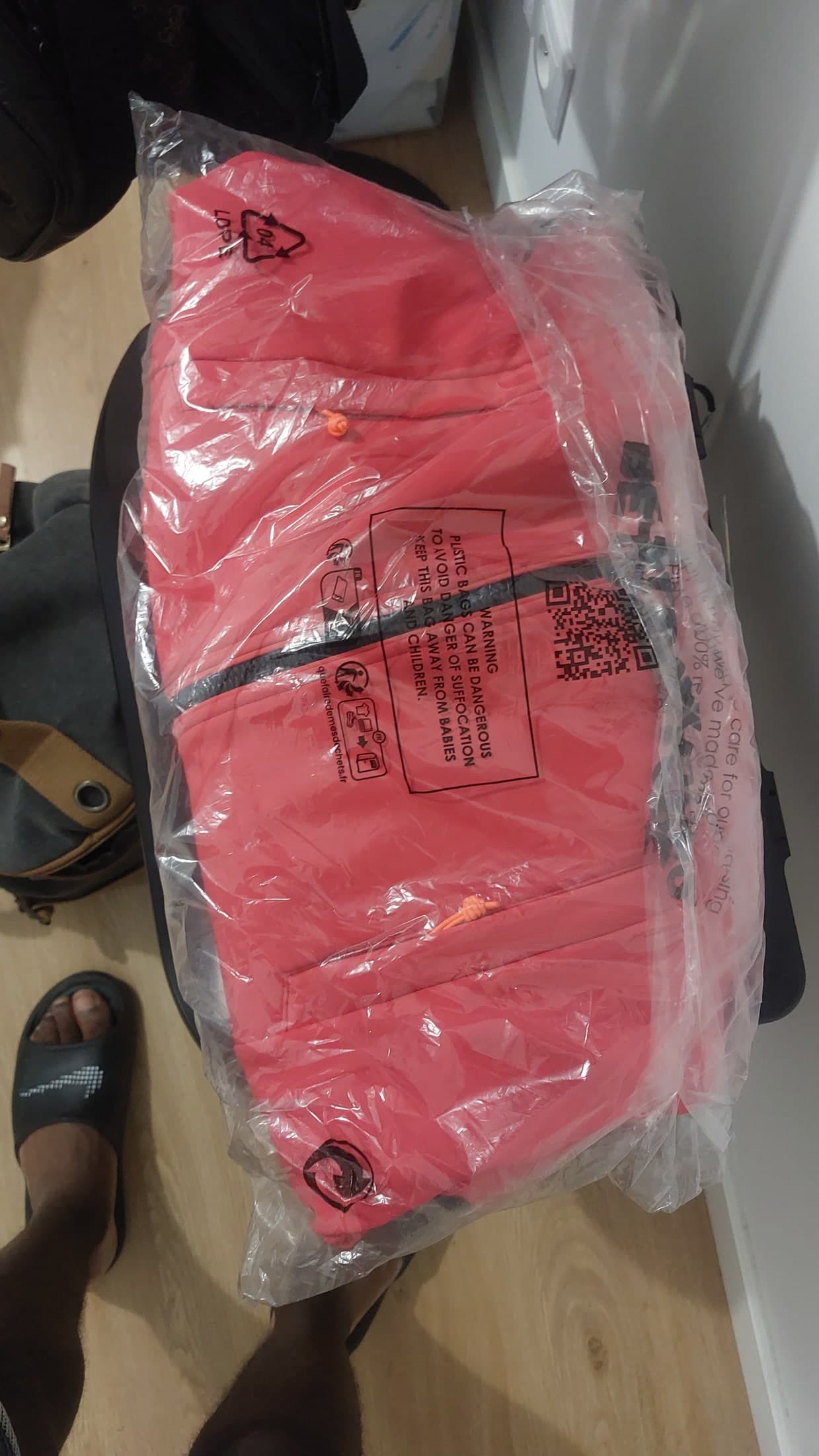 Veste rose superdry à Gournay sur marne — 25 €