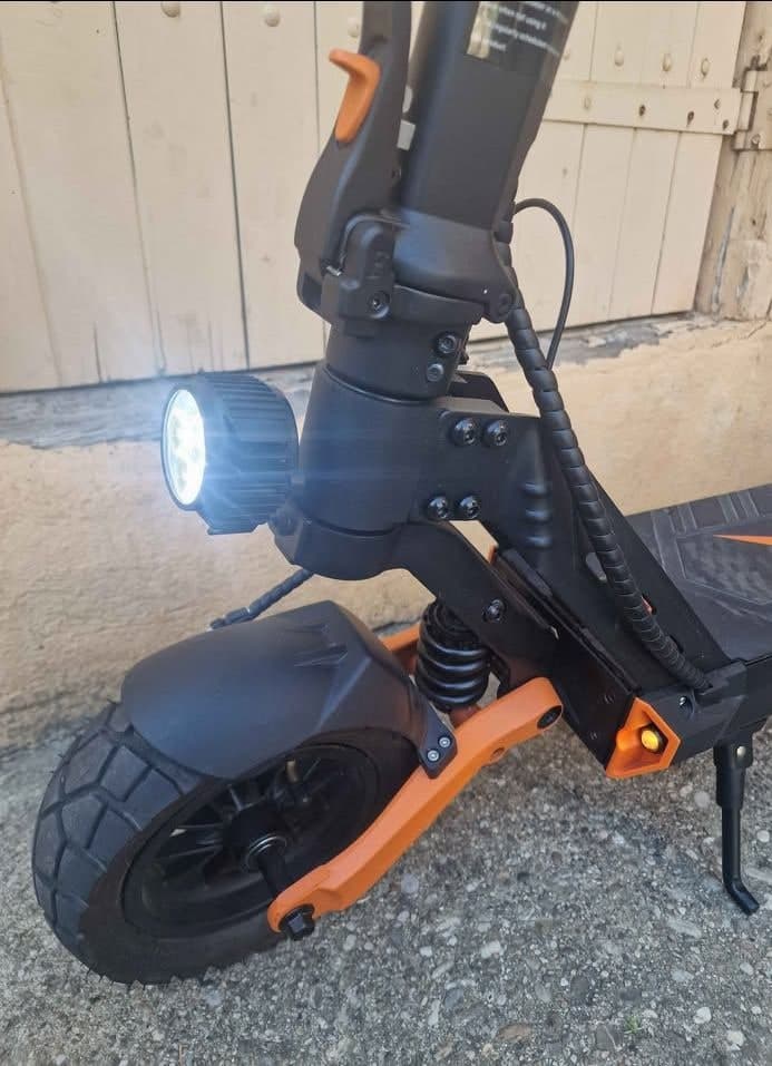 Trottinette électrique — photo 2