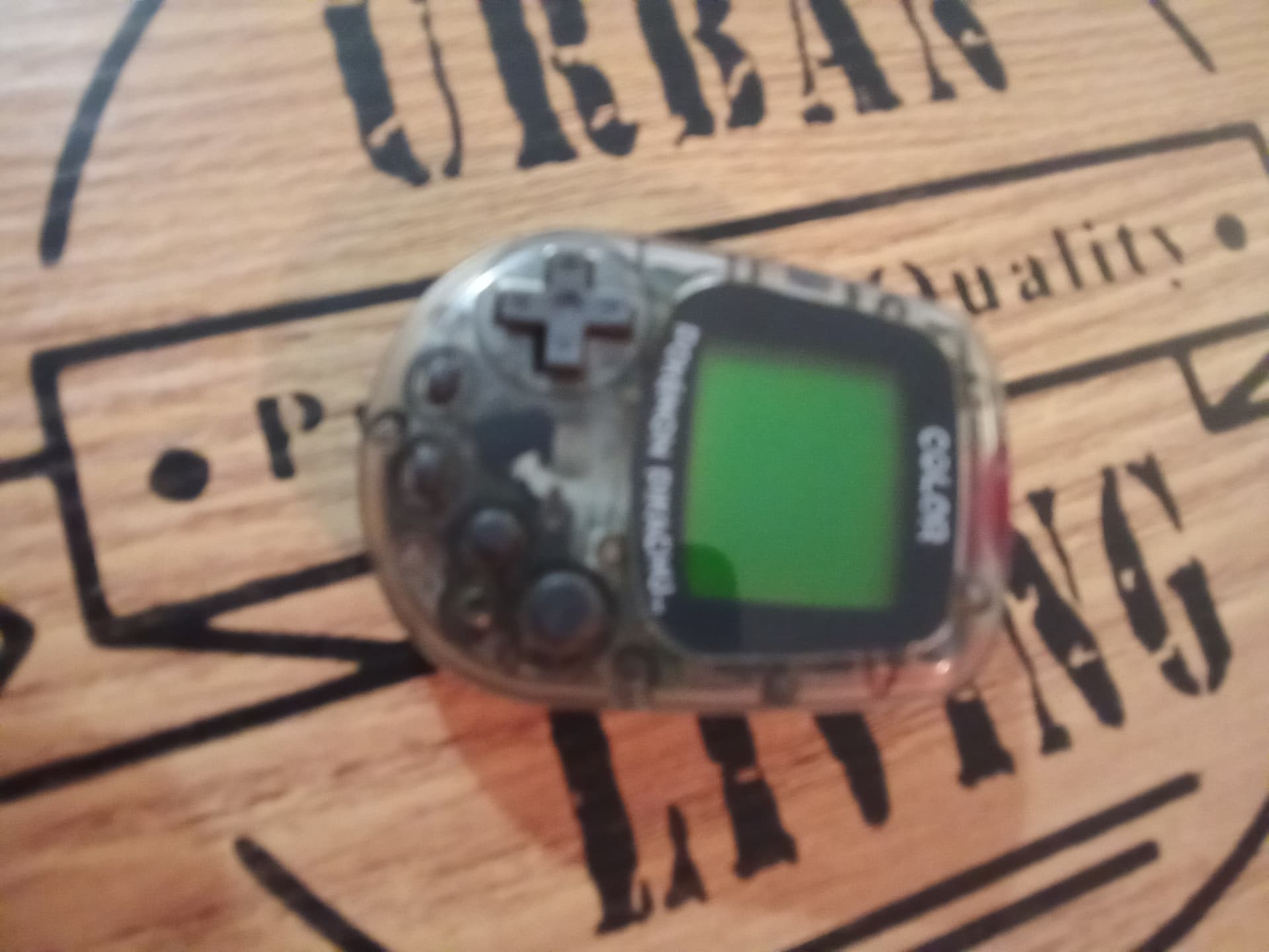 Vend un Tamagotchi Pokémon sans le chargeur à Wattignies — 25 €