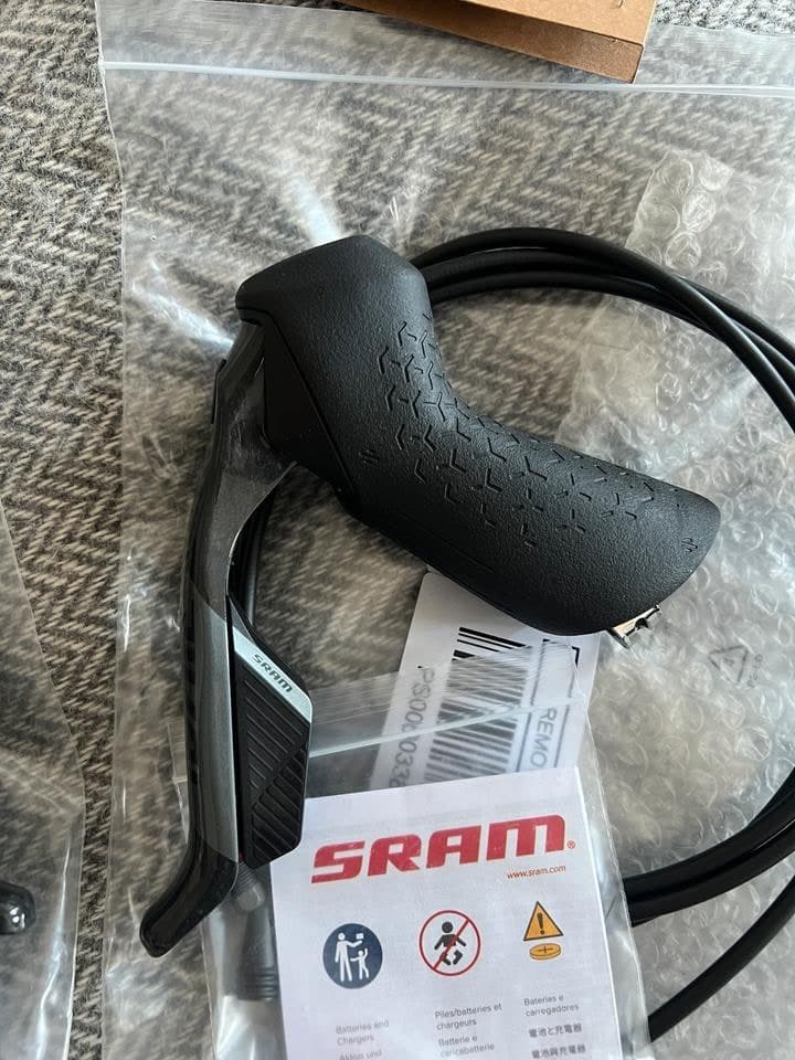 Manettes SRAM Rival AXS E1 — photo 3