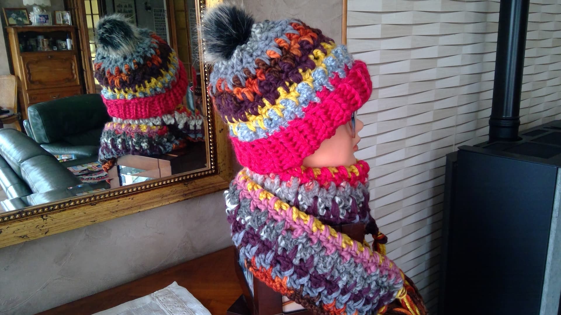 Ensemble Bonnet et écharpe fait main au crochet — photo 3