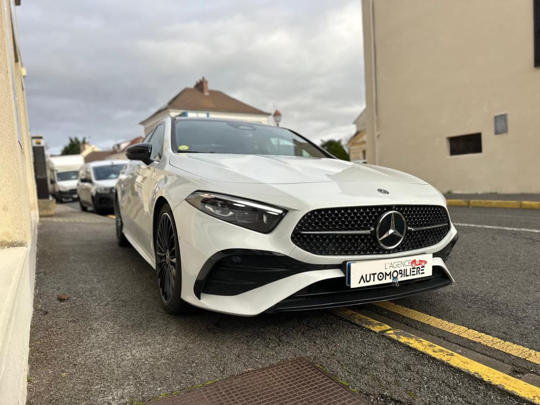 Mercedes Classe A 180 D AMG LINE - Toit Ouvrant - 2023 - 19460 km — photo 3