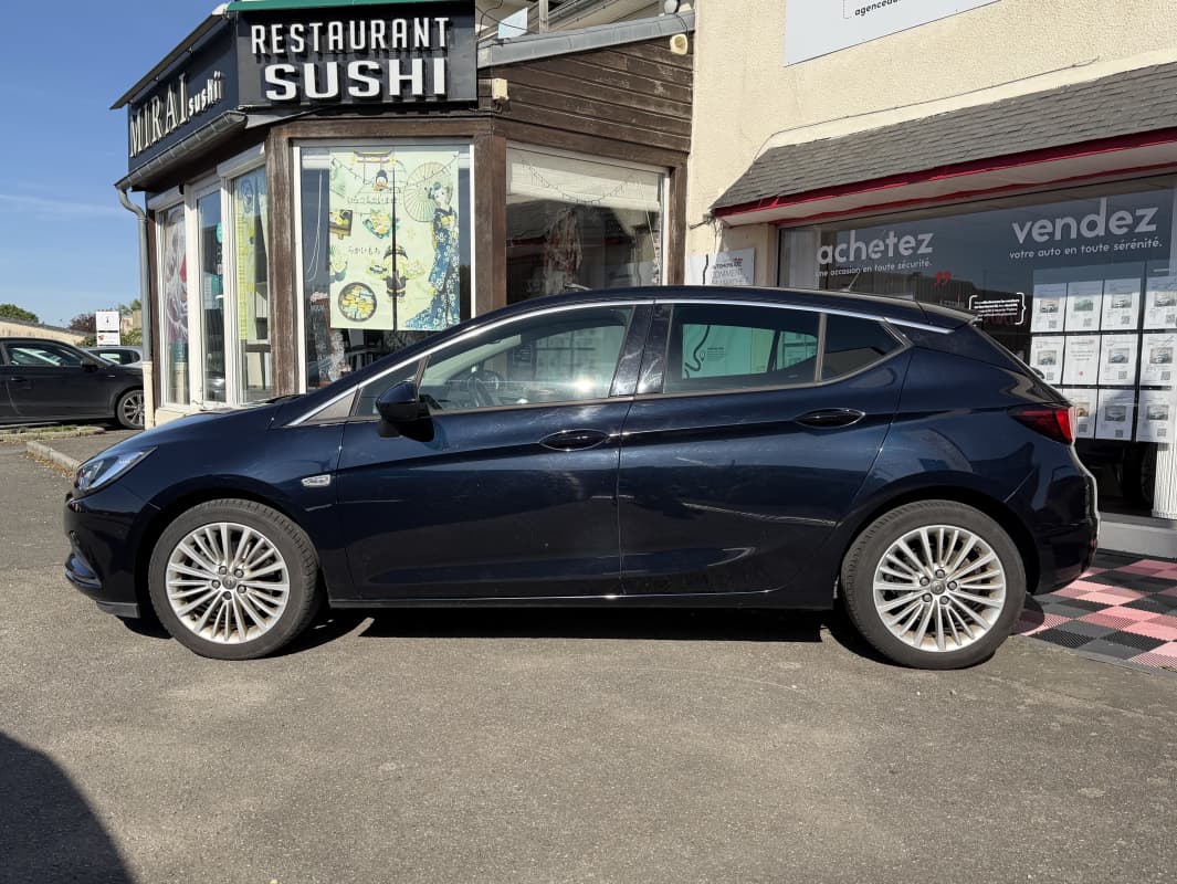 Opel Astra 1,6 CDTI 136ch Innovation Automatique Bleu 2018 — photo 2