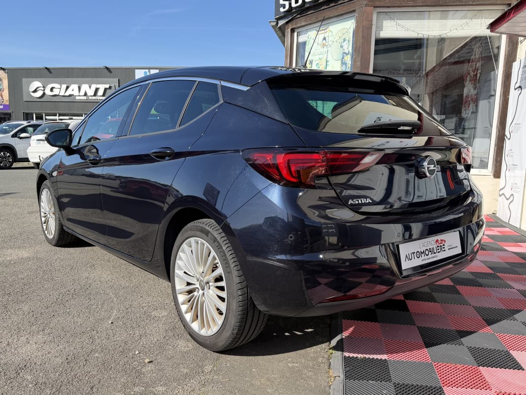 Opel Astra 1,6 CDTI 136ch Innovation Automatique Bleu 2018 — photo 3